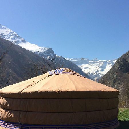 Yourtes Mongoles Gavarnie ジェードル エクステリア 写真