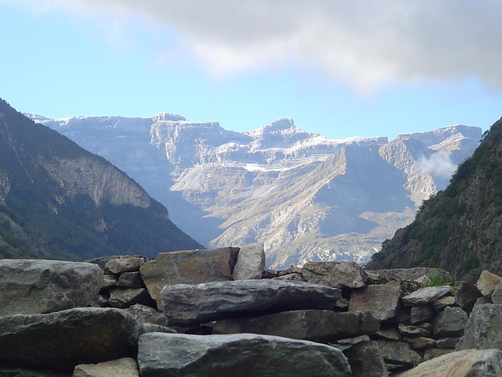 Yourtes Mongoles Gavarnie ジェードル エクステリア 写真