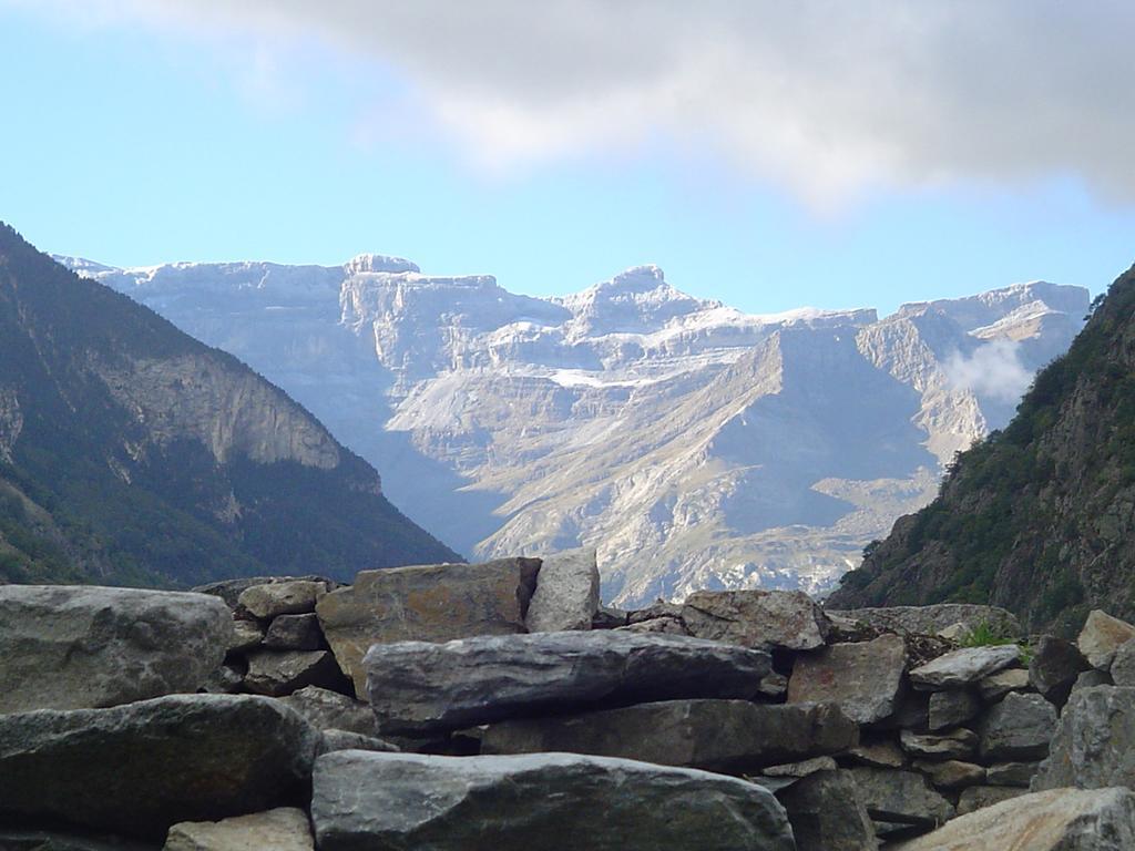 ホテル Yourtes Mongoles Gavarnie ジェードル エクステリア 写真