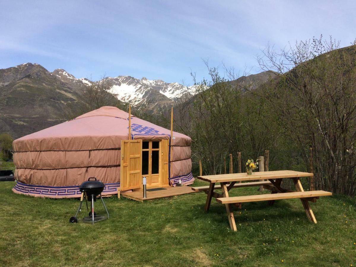 Yourtes Mongoles Gavarnie ジェードル エクステリア 写真